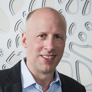 6290c923073359075b8ae378_aveniq-solution-georg-gromme