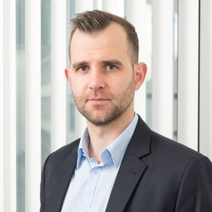Aveniq_Moritz_Laeser-quadrat