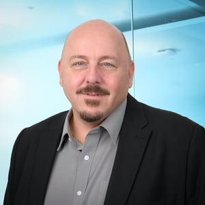 Thom_Moser_Aveniq